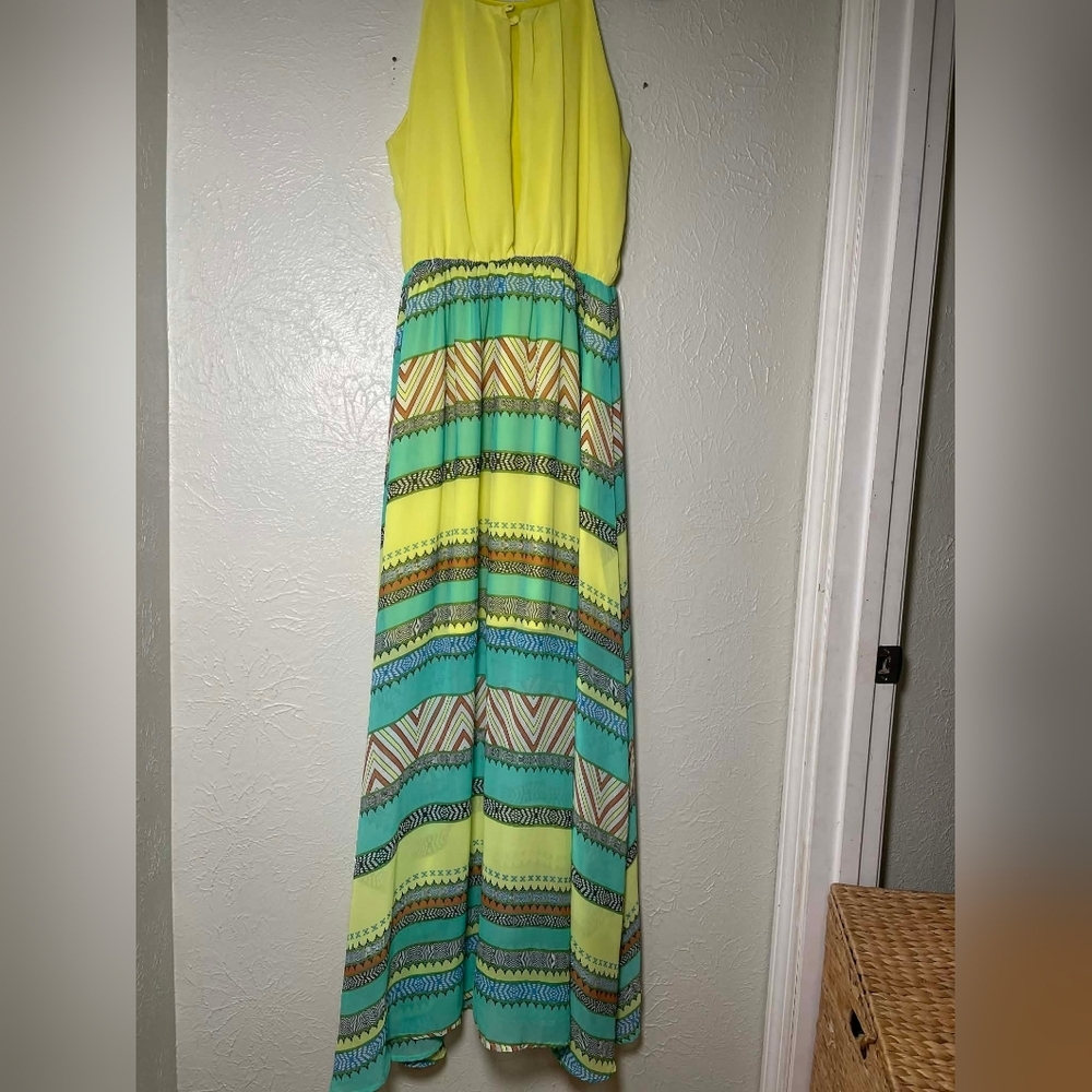 Umgee USA Maxi Dress Size M Yellow & Mint Boho Print Open Back - Picture 2 of 6